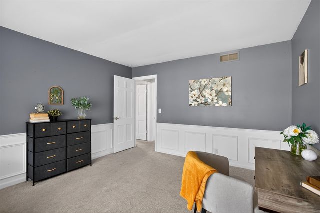 3825 W Walmont Road, Jackson, MI 49203