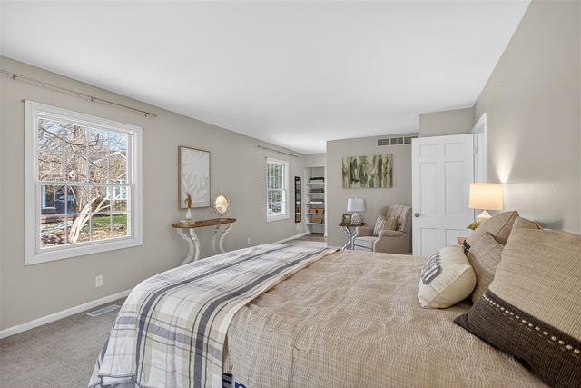 3825 W Walmont Road, Jackson, MI 49203