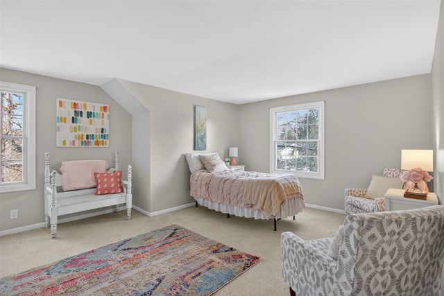 3825 W Walmont Road, Jackson, MI 49203