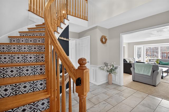 3825 W Walmont Road, Jackson, MI 49203