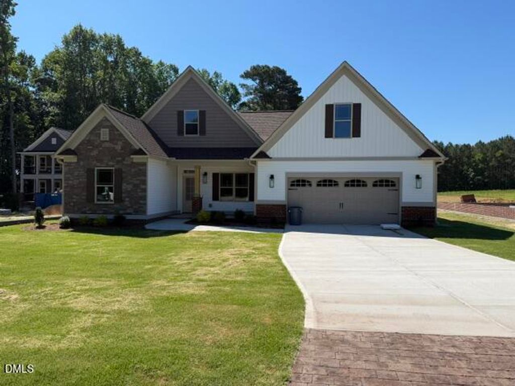 127 Big Pine Road, Clayton, NC 27520