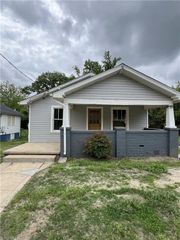 209 Kennedy Avenue, High Point, NC 27262