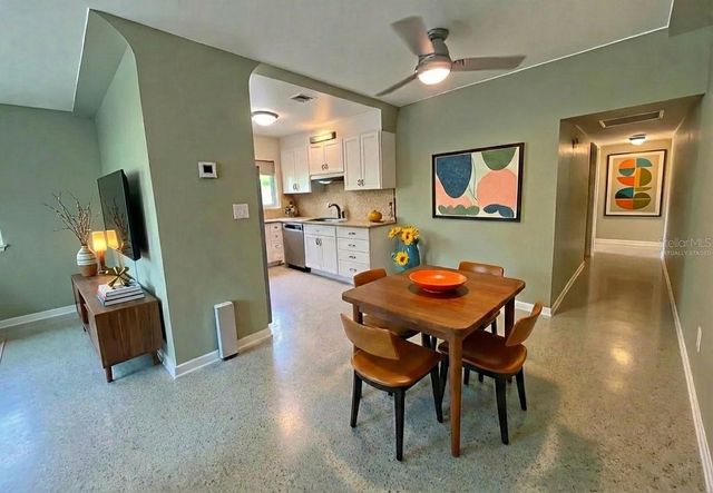 811 26TH AVENUE N, St Petersburg, FL 33704