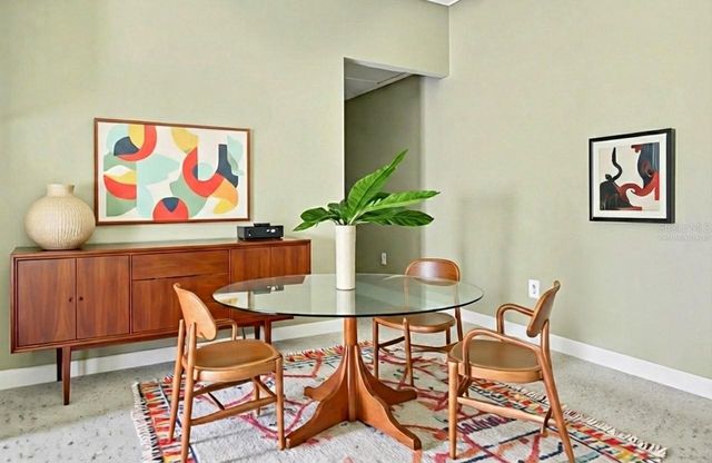 811 26TH AVENUE N, St Petersburg, FL 33704