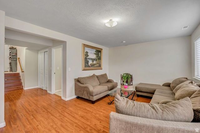 5712 W PLUMBAGO AVE, Kearns, UT 84118