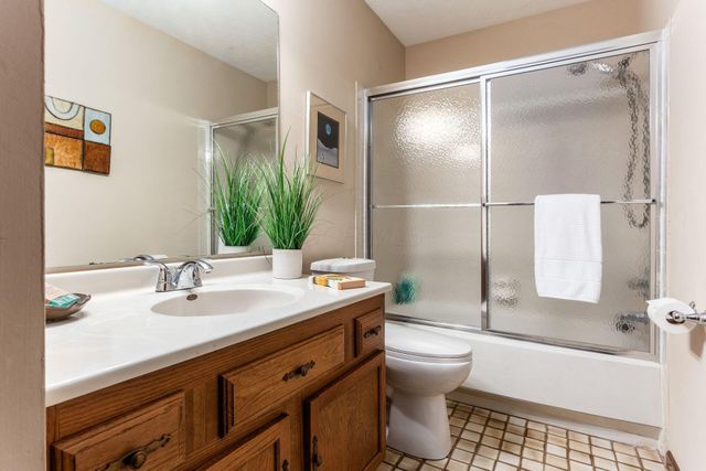 3167 Griggsview Court, Columbus, OH 43221