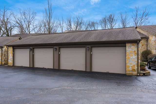 3167 Griggsview Court, Columbus, OH 43221