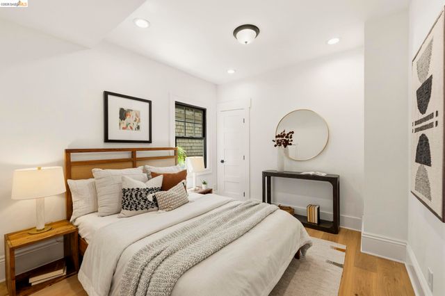 3800 Harrison Street, Oakland, CA 94611