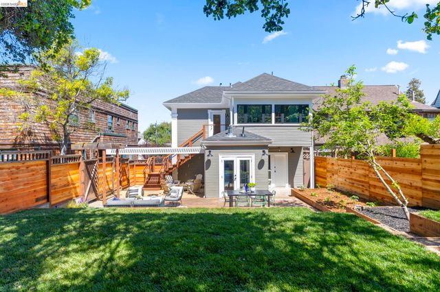 3800 Harrison Street, Oakland, CA 94611