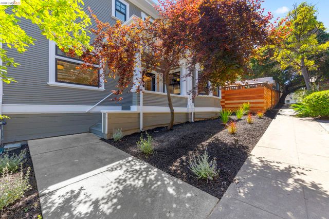 3800 Harrison Street, Oakland, CA 94611
