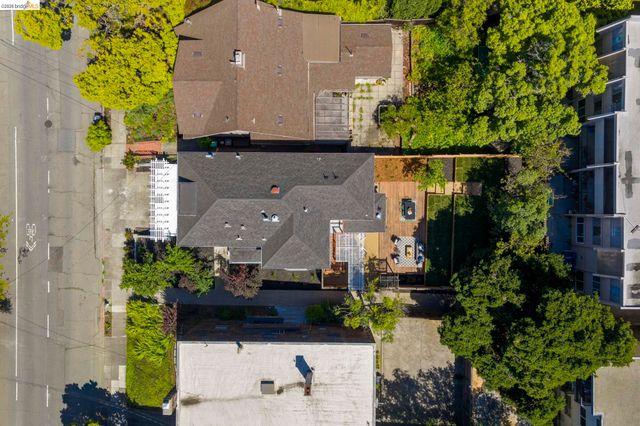 3800 Harrison Street, Oakland, CA 94611