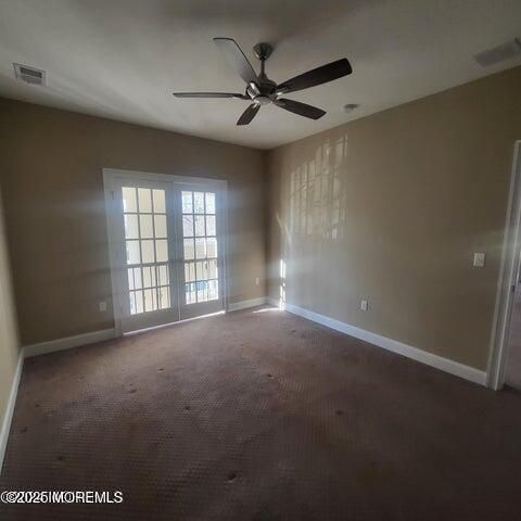 35 Abbey Road, Tinton Falls, NJ 07753