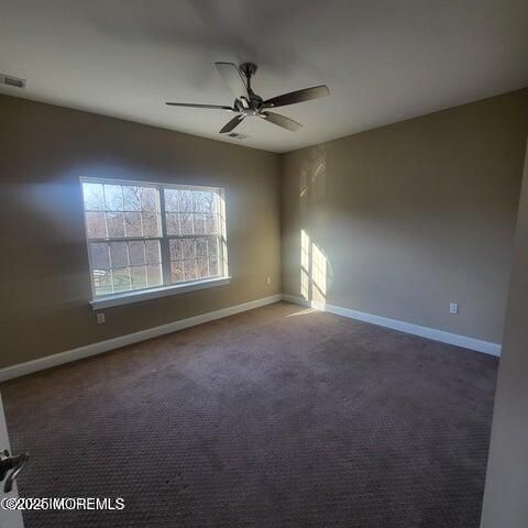 35 Abbey Road, Tinton Falls, NJ 07753