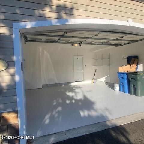 35 Abbey Road, Tinton Falls, NJ 07753