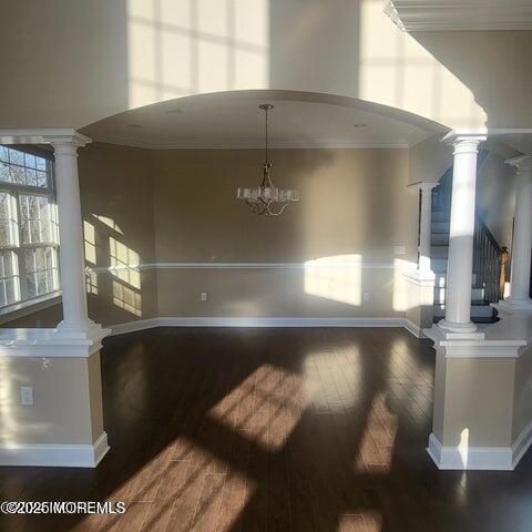 35 Abbey Road, Tinton Falls, NJ 07753