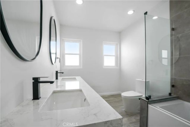 422 S Sycamore Avenue, Los Angeles, CA 90036