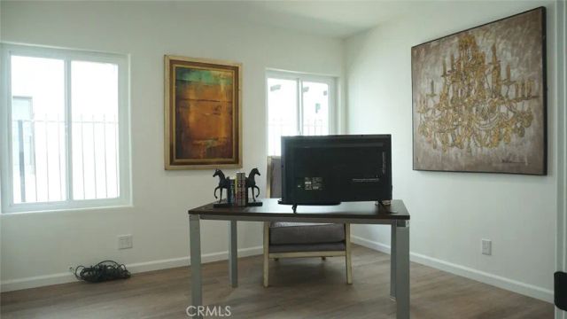 422 S Sycamore Avenue, Los Angeles, CA 90036