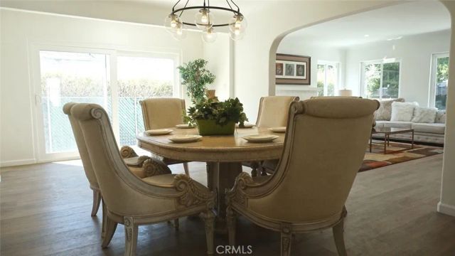 422 S Sycamore Avenue, Los Angeles, CA 90036