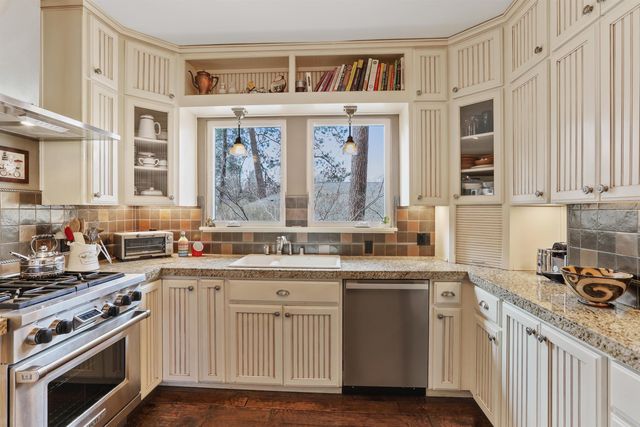 441 W Shoshone Pl, Spokane, WA 99203