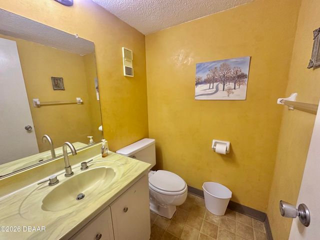 3750 S Atlantic Ave Apt 20, Daytona Beach Shores, FL 32118