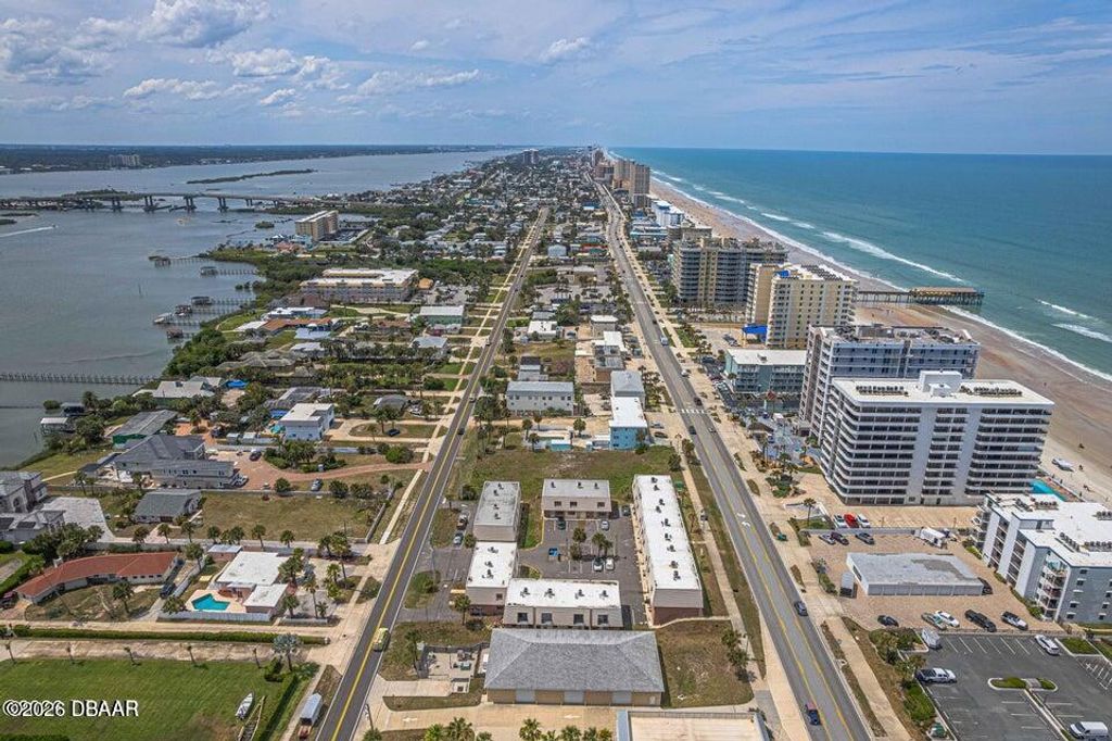 3750 S Atlantic Ave Apt 20, Daytona Beach Shores, FL 32118