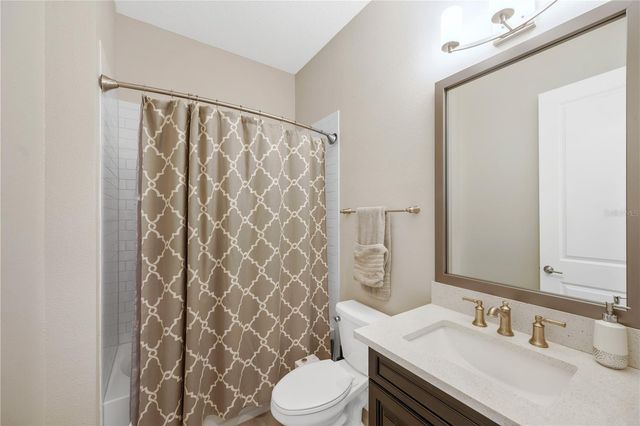 3034 CHRISTOPHERS WATCH LANE, Ruskin, FL 33570
