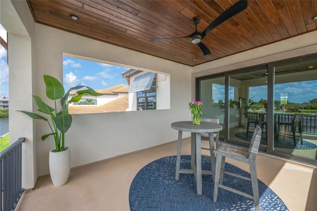 3034 CHRISTOPHERS WATCH LANE, Ruskin, FL 33570