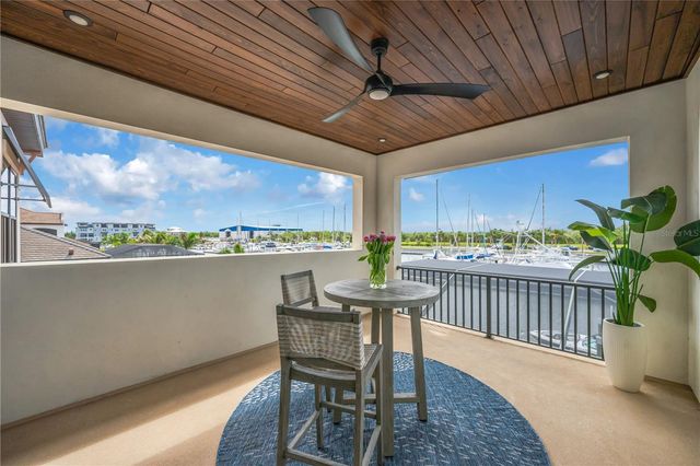 3034 CHRISTOPHERS WATCH LANE, Ruskin, FL 33570