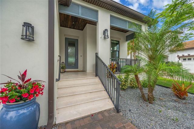3034 CHRISTOPHERS WATCH LANE, Ruskin, FL 33570