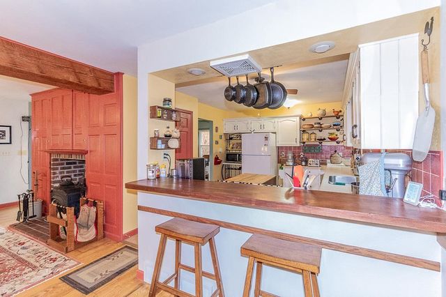 N5016 DEPOT ROAD, New London, WI 54961