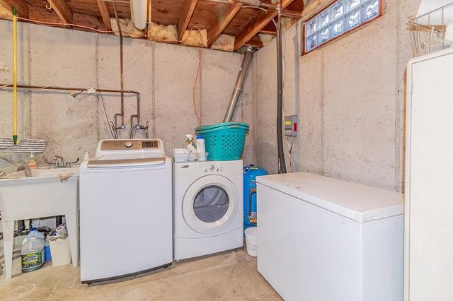 N5016 DEPOT ROAD, New London, WI 54961