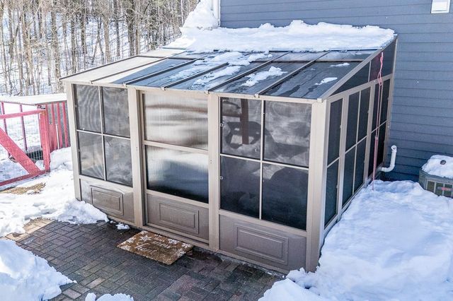 N5016 DEPOT ROAD, New London, WI 54961