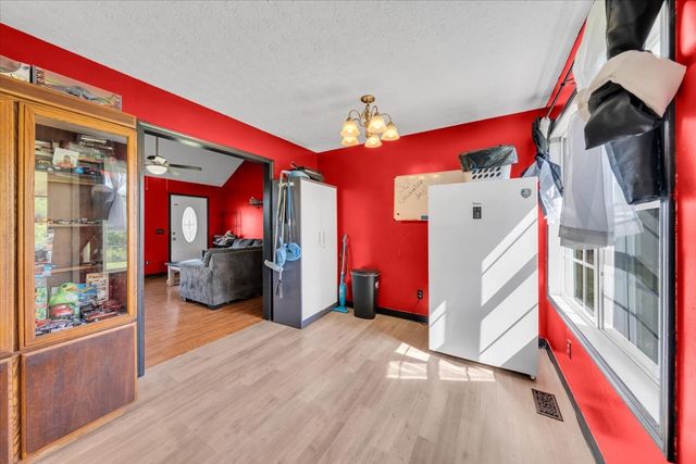 148 Rileys Bend Rd, Lynchburg, TN 37352