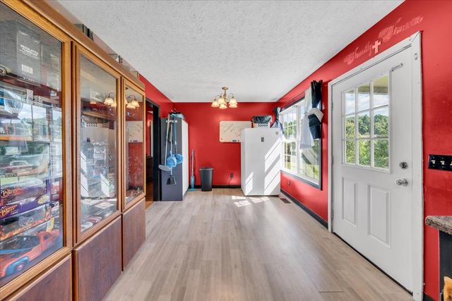 148 Rileys Bend Rd, Lynchburg, TN 37352