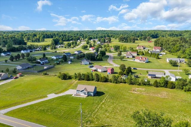 148 Rileys Bend Rd, Lynchburg, TN 37352