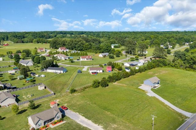 148 Rileys Bend Rd, Lynchburg, TN 37352