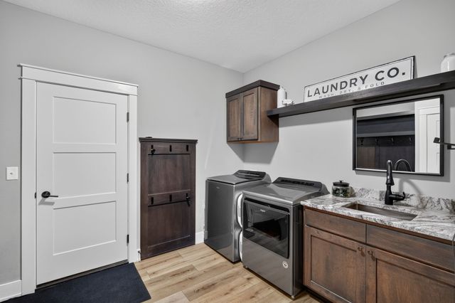 2912 Partlow Street, Norwalk, IA 50211