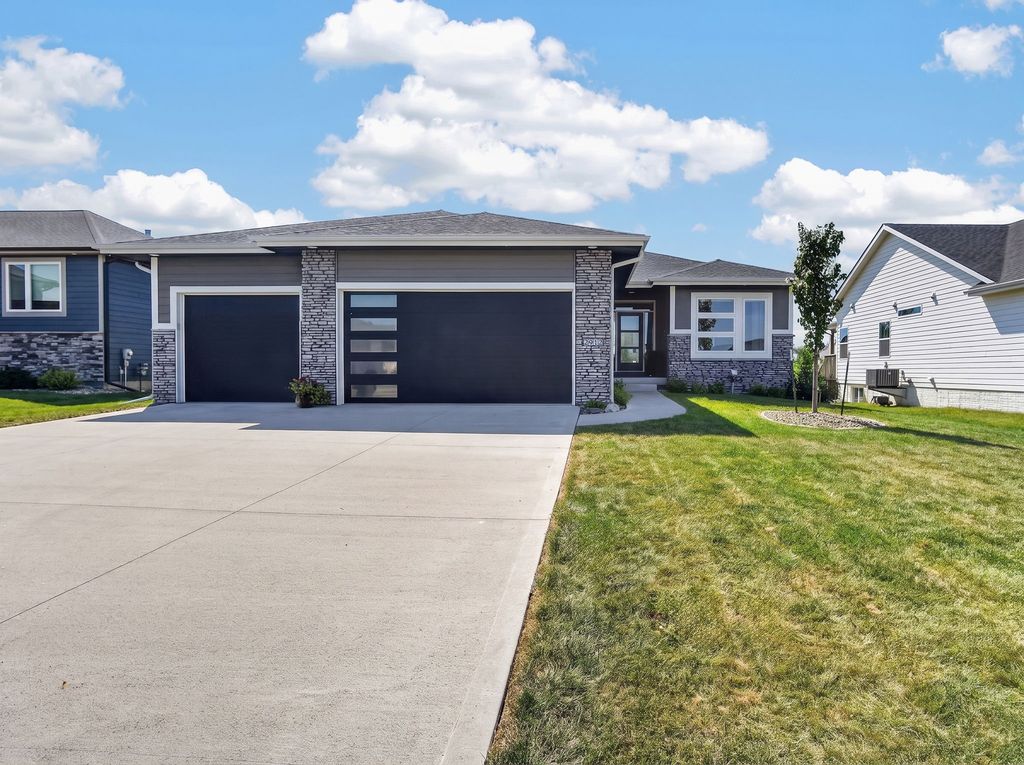 2912 Partlow Street, Norwalk, IA 50211