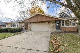 1522 Pewaukee ROAD #1524, Waukesha, WI 53188