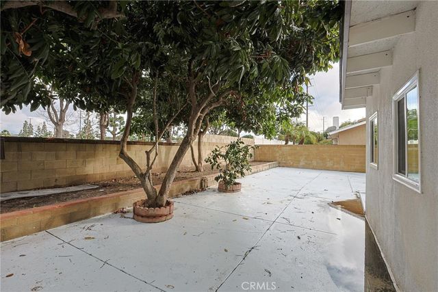 17230 San Lorenzo Circle, Fountain Valley, CA 92708