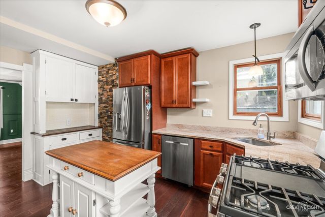 125 E Lasalle Street, Somonauk, IL 60552