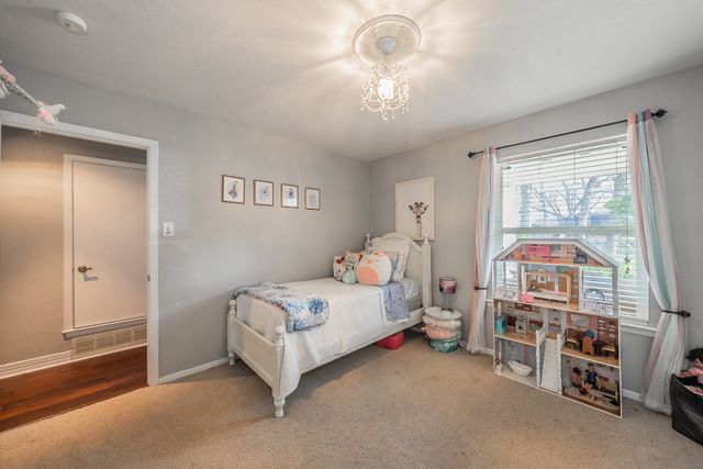 7625 Hightower Drive, North Richland Hills, TX 76182