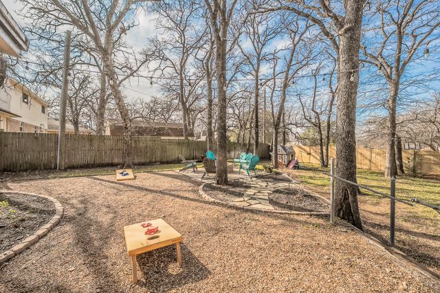 7625 Hightower Drive, North Richland Hills, TX 76182