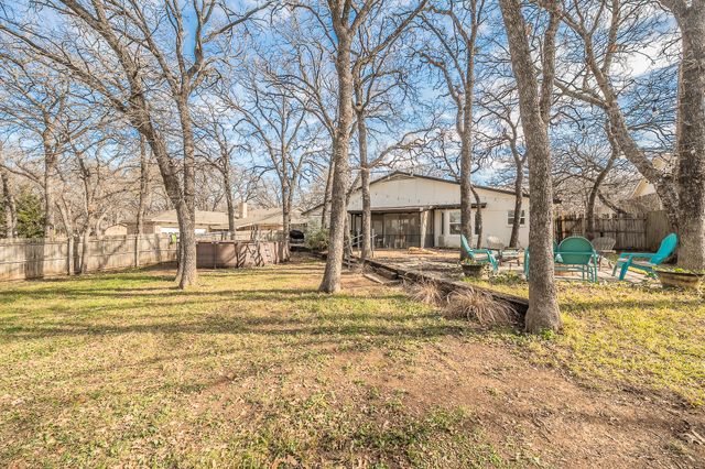 7625 Hightower Drive, North Richland Hills, TX 76182