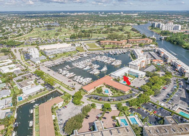 37 Yacht Club Drive 310, North Palm Beach, FL 33408