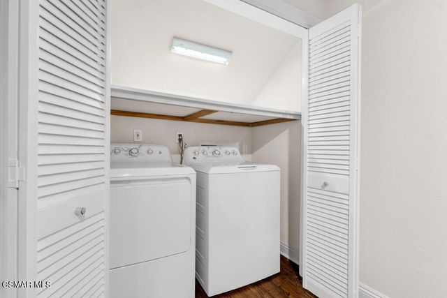 14234 Dickens Street 3, Sherman Oaks, CA 91423