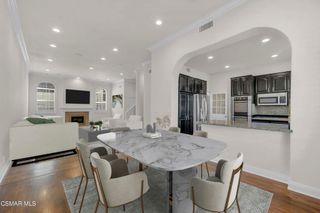 14234 Dickens Street 3, Sherman Oaks, CA 91423