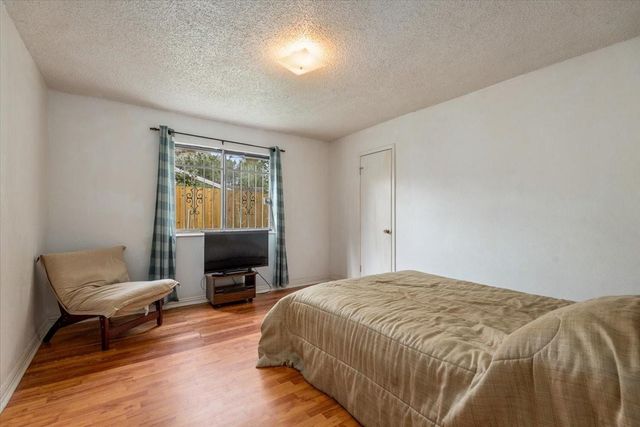 6351 Cambridge Glen Lane, Houston, TX 77035