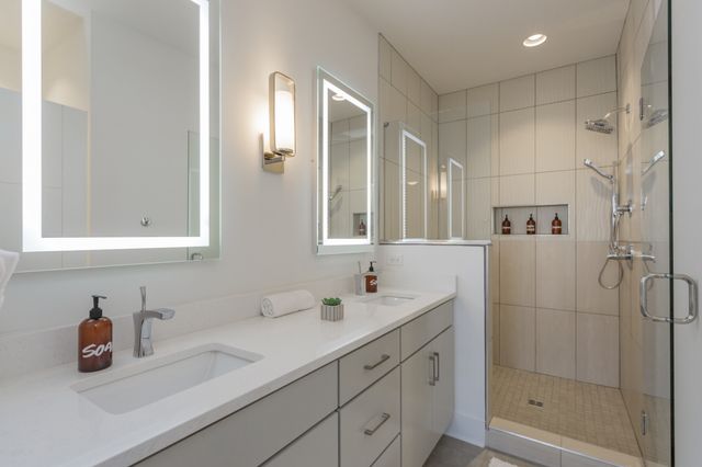 2511 Clifton Ave Apt 3, Nashville, TN 37209