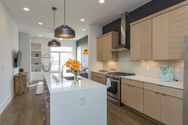 2511 Clifton Ave Apt 3, Nashville, TN 37209